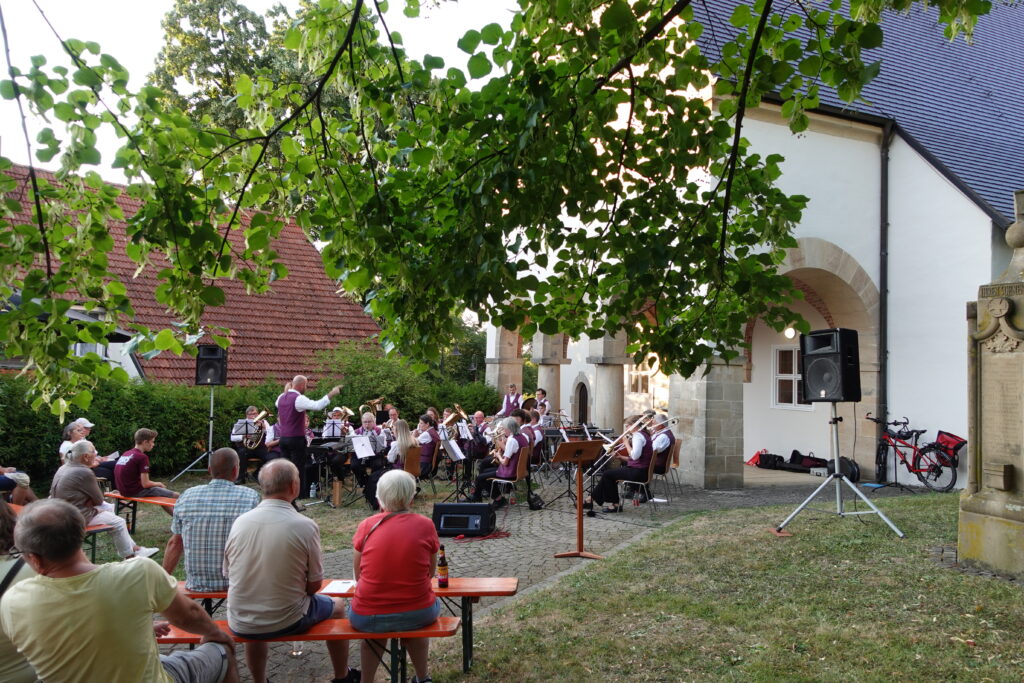 Sommerkonzert im "Alten Friedhof"